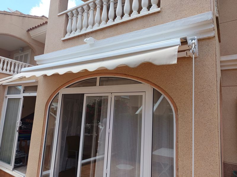 Halvbox-markis-zeniamar-orihuelacosta.jpg