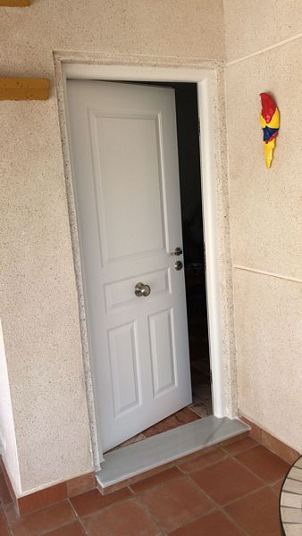 tn_Säkerhetsdörr-Sanjosevillas-orihuelacosta.jpg