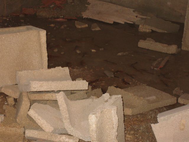under house vents 06
